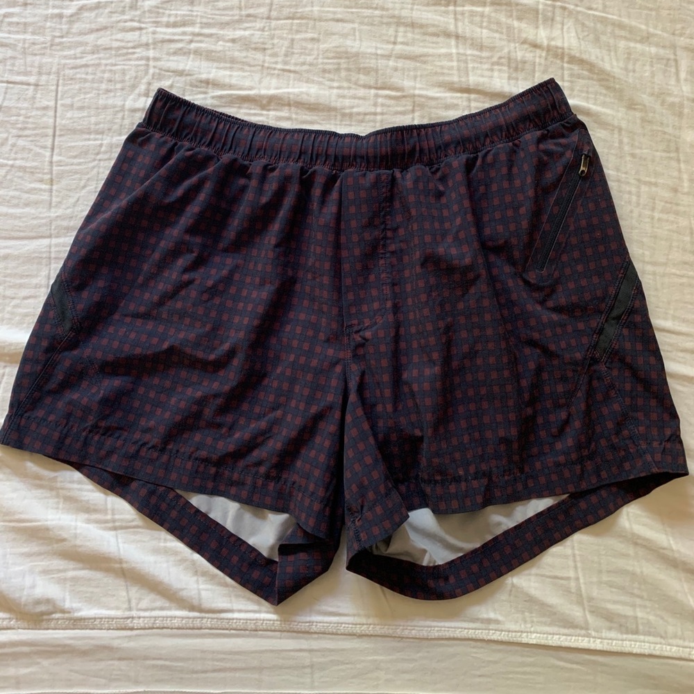 XL lululemon surge shorts